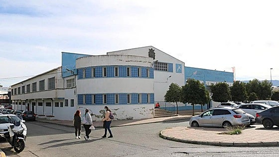 Fourteen-year-old boy dies after suffering cardiac arrest during basketball training session in Ronda
