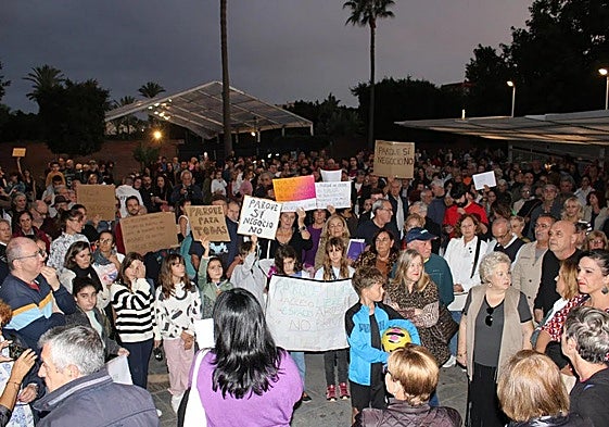 A protest last weekend by local residents in the Parque del Oeste.