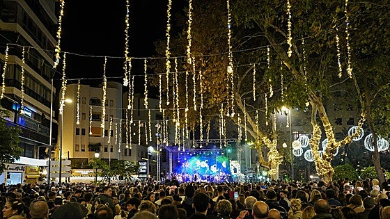 The Christmas lights are switched on in Marbella and San Pedro