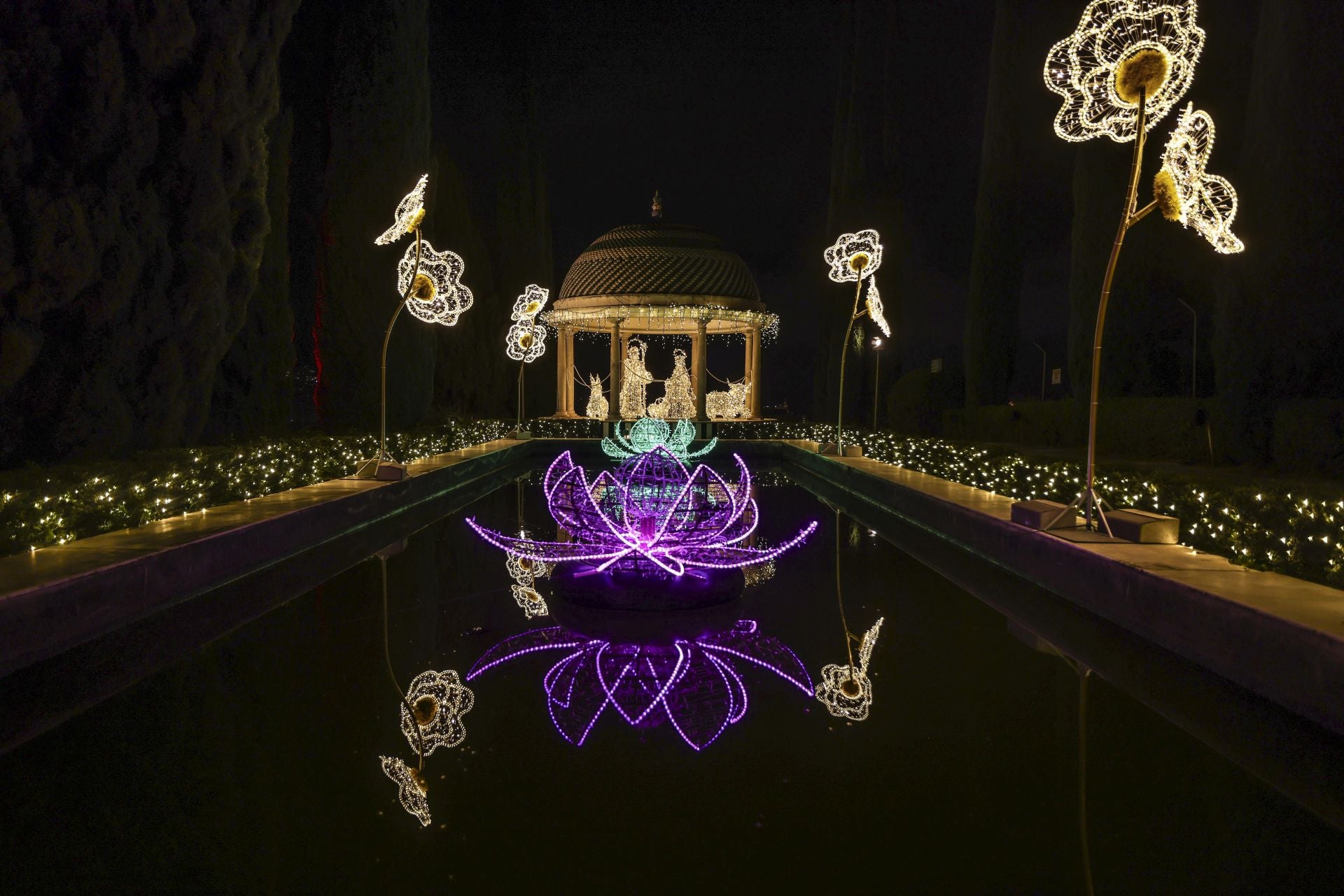 Christmas lights at La Concepción in Malaga