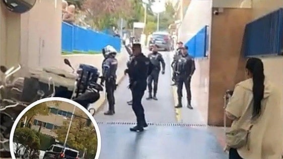 Detainee fakes injuries to be taken to hospital in Granada where 70 relatives try to help him escape