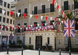 Gib city hall.