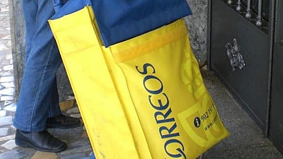 Community of owners ordered to pay 12,000 euros compensation to postman who tripped over a door step in Spain