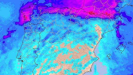 What will the weather be like during the forthcoming long 'puente' holiday weekend in Spain?