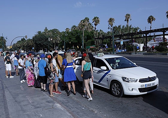 Taxi service in Malaga city during the last Feria.