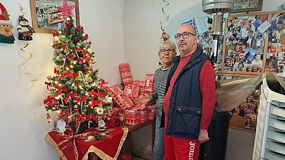British owner of Torremolinos bar launches Christmas gift appeal for fifth consecutive year