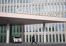 Woman reports partner to police for sexual assault when 'the act' ended later than agreed