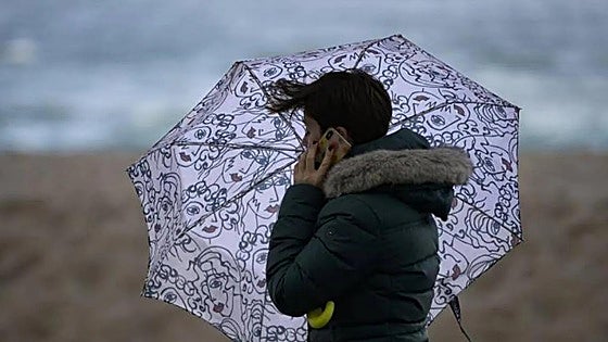 Malaga and Costa del Sol on yellow alert this Monday for gale-force winds and rough seas
