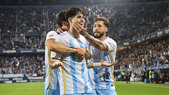 Goal-hungry Malaga CF put on a festive show for their fans