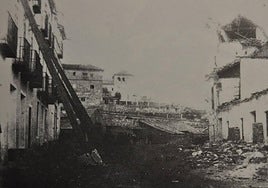 Image of the damage caused by the earthquake in a street in Vélez-Malaga.
