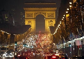 Which were the most searched for cities to visit at Christmas on Booking.com?