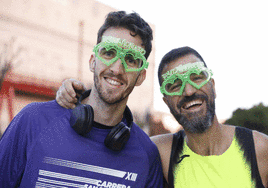 Festive runners bring a dose of Christmas cheer to Malaga port