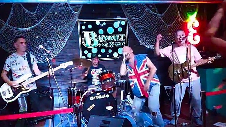 A night of iconic punk rock nostalgia in Benalmádena