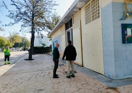 Councillors inspecting the completed work.