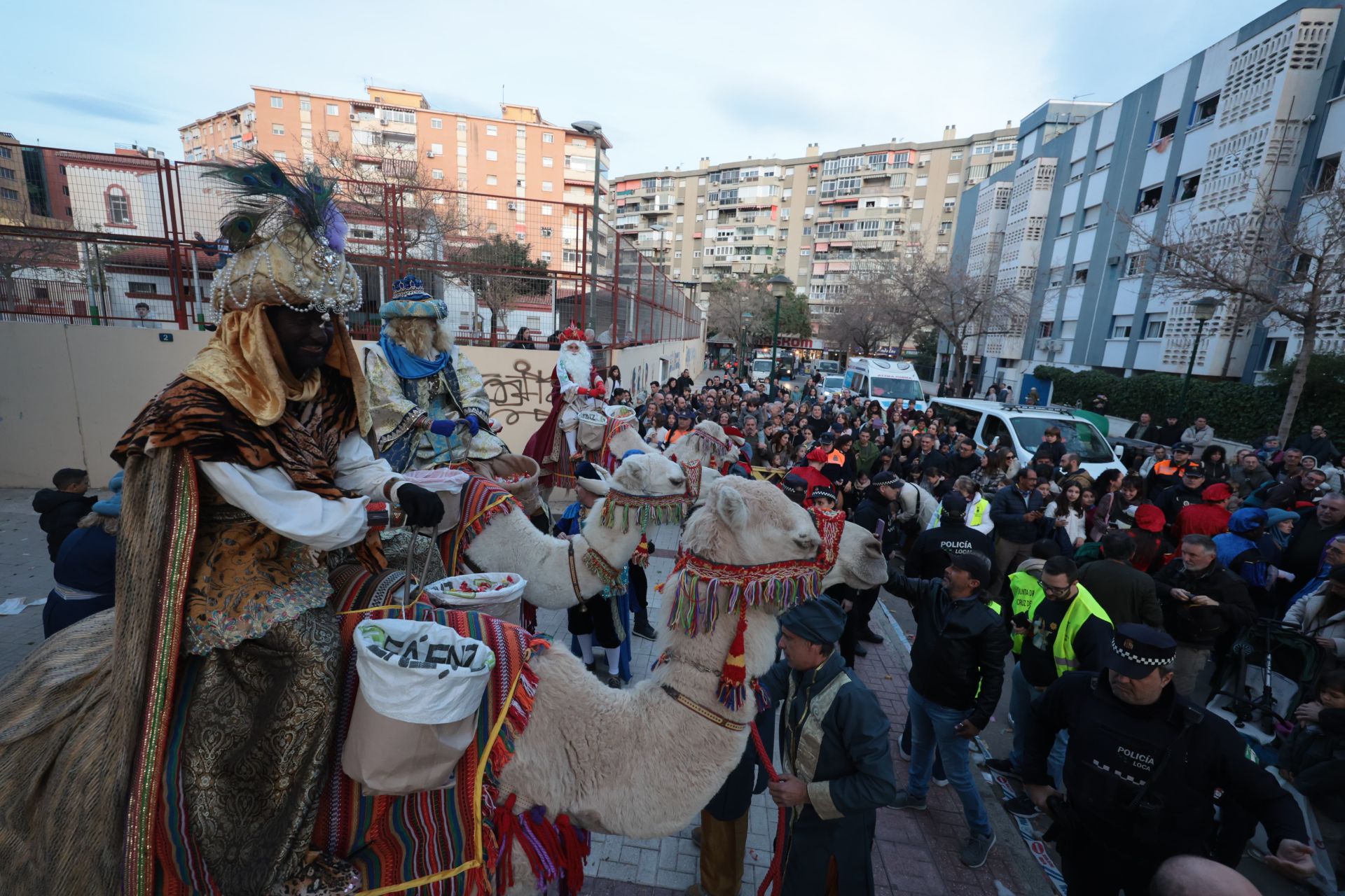 Cabalgata en la barriada malagueña de Cruz de Humilladero.