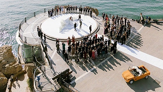 First wedding ceremony held at iconic Costa del Sol viewpoint
