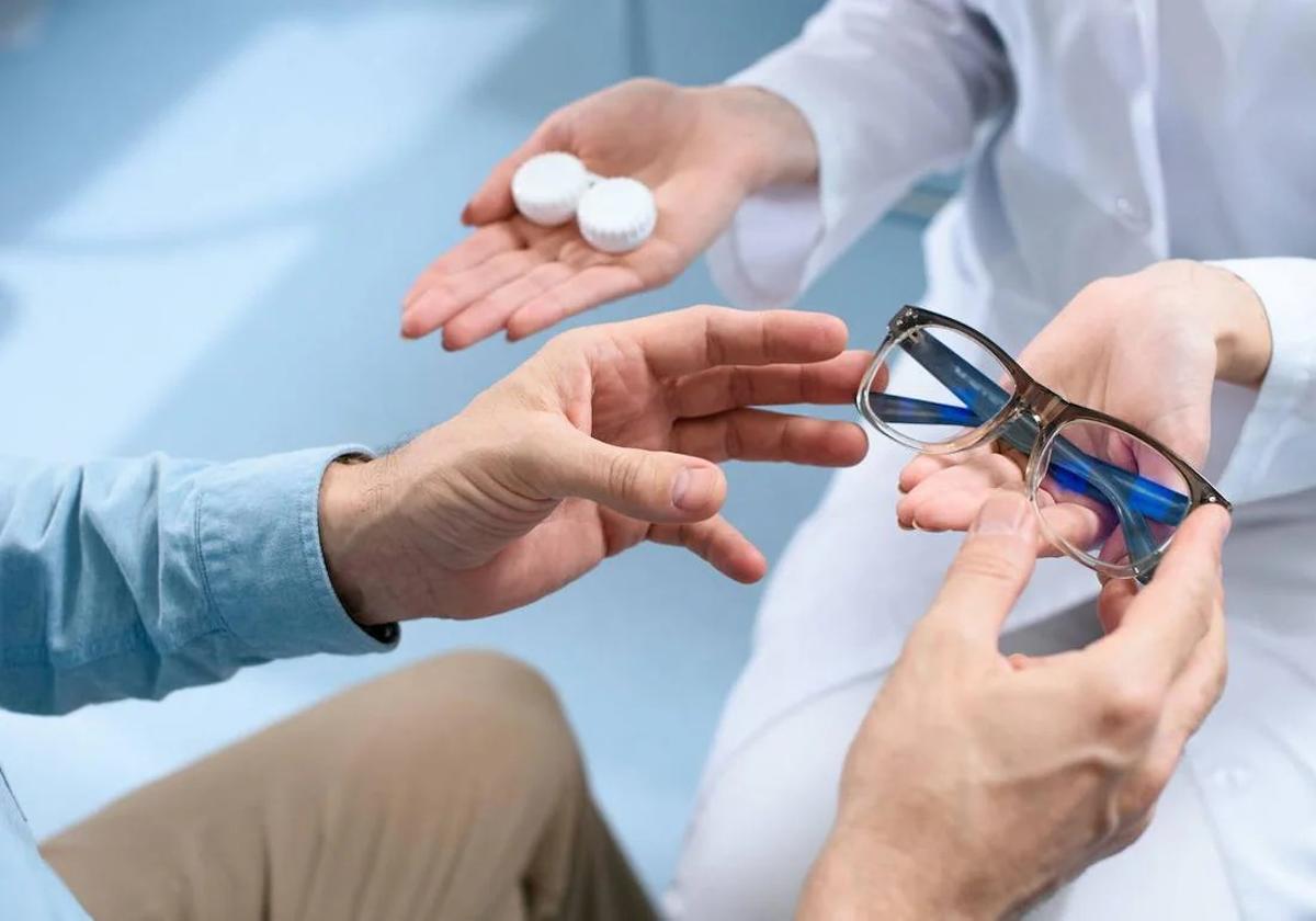 Junta extends discounts on optical items for the over-65s in Andalucía