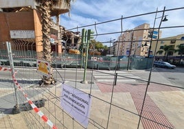 A phase of the demolition of the old building.
