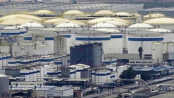 One dead and four injured in Port of Barcelona explosion