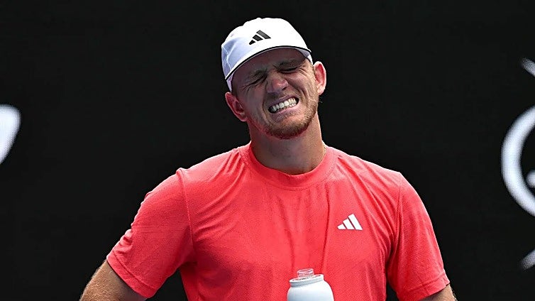 Injury rules Alejandro Davidovich out of Davis Cup tie in Switzerland