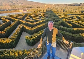 Rafael Mesa in the heart of Laberintus Park.