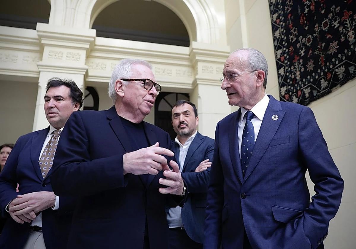 Imagen principal - New concept unveiled for luxury hotel tower in Malaga port