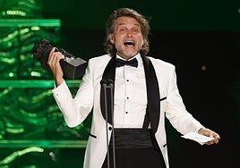 Salva Reina, after receiving the Goya.