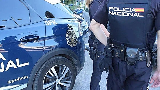 British man falls from Estepona balcony after kidnapping ordeal
