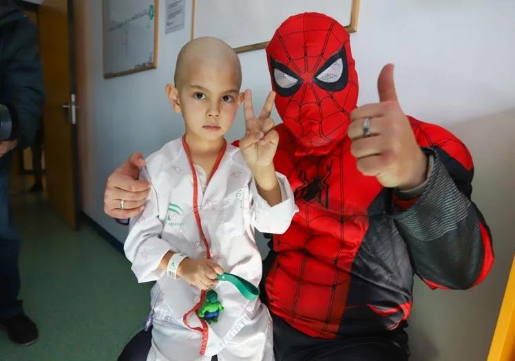 Spider-Man surprises Antonio Francisco and gives him some 'super strength'.