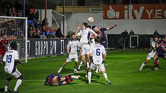 Stalemate away to Yeclano does nothing to ease Marbella FC's struggles