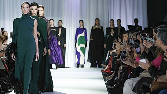 Malaga designer presents his most avant-garde collection at Mercedes-Benz Fashion Week in Madrid