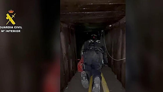 This is what it's like inside the first 'narco-tunnel' discovered in Spain