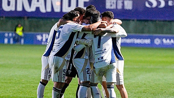 Stunning comeback win propels 10-man Marbella FC out of the relegation zone