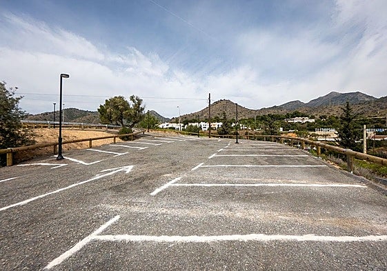 The new car park to the west of Maro