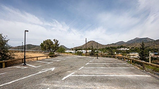 Additional parking for popular Costa del Sol destination
