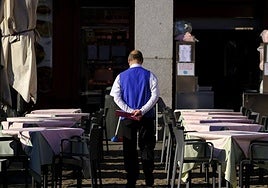 Dismissed while off sick: company in Spain now ordered to pay 4,000 euros compensation