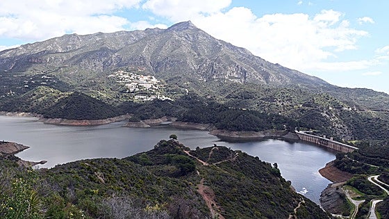 Malaga's reservoirs face spring with highest level of water reserves since February 2022