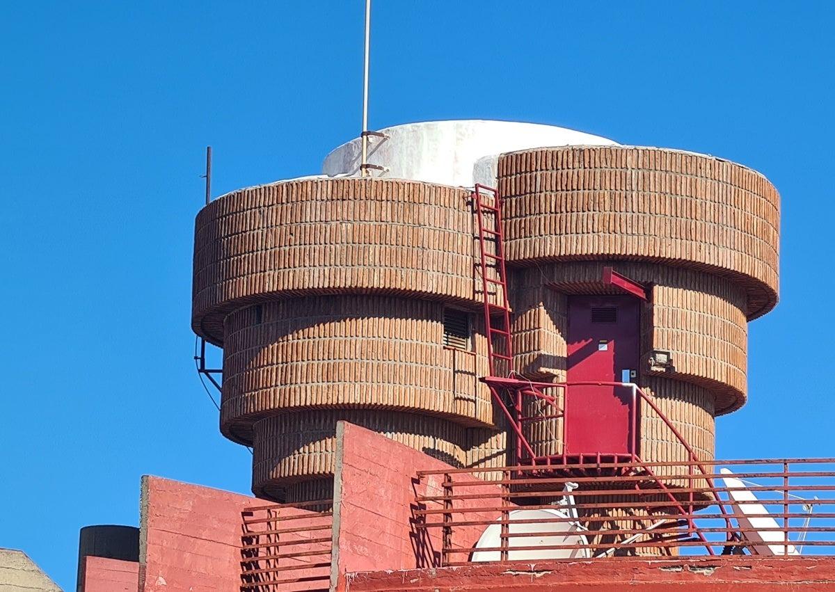 Imagen secundaria 1 - Living in an icon of Brutalism in Torremolinos