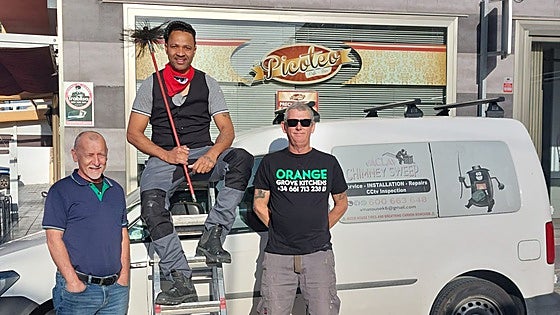 Friends rally to help Costa del Sol chimney sweep after theft of tools worth more than 10,000 euros