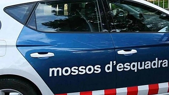 Man found dead in window of school in north of Spain