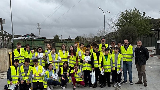 Mijas schoolchildren learn importance of correct waste management
