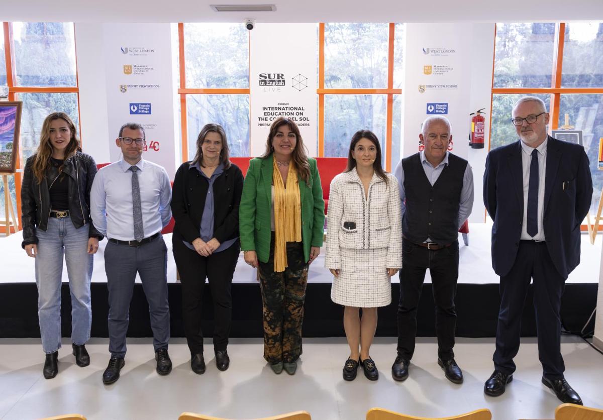 Jesica Trujillo, Benalmádena councillor for culture; Gavin Palmer, headteacher at Sunny View School Torremolinos; Rachel Haynes, editor SUR in English; Presi Aguilera, acting mayor of Benalmádena; Beata Fröhlich, dean of MIUC; James Riley, co-director of Phoenix College Málaga; and David Andrews, advertising and PR, SUR in English.