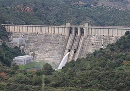 La Concepción reservoir on the western Costa del Sol.