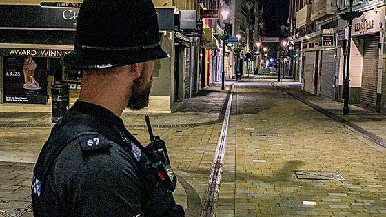 Local Gibraltar man arrested for burglary in Main Street