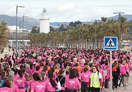 The participants had to run a circular route of 4.3 kilometres at Malaga's port.