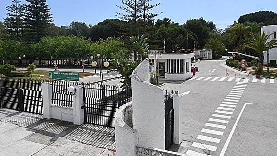 First steps taken to reclassify beachfront Residencia de Tiempo Libre in Marbella for hotel use