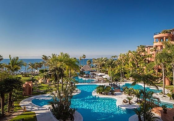 The Meliá Collection arrives on the Costa del Sol with a luxury Bahía Estepona hotel