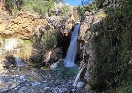 This waterfall is the most spectacular one on the trail.