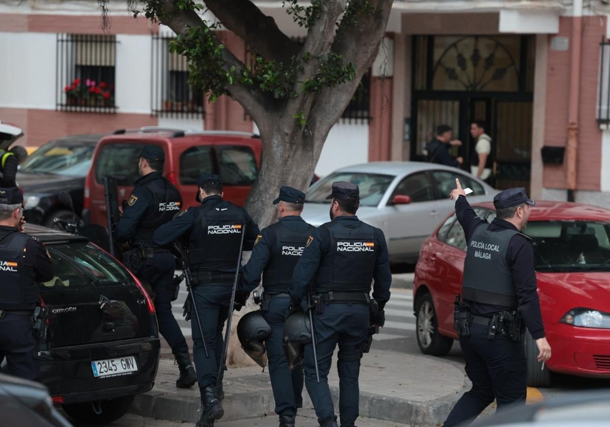 Police arrest Malaga barbershop shooter who injured four people in broad daylight attack