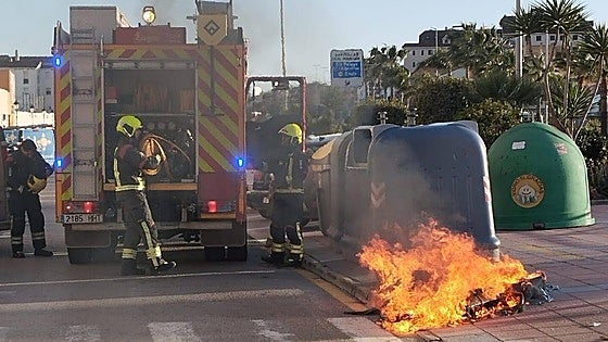 Arsonist defecates in front of police as they try to arrest him in Manilva